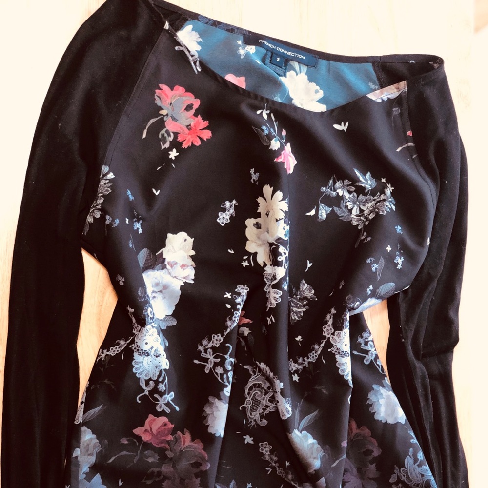 French connection botanical sheer sleeve black top